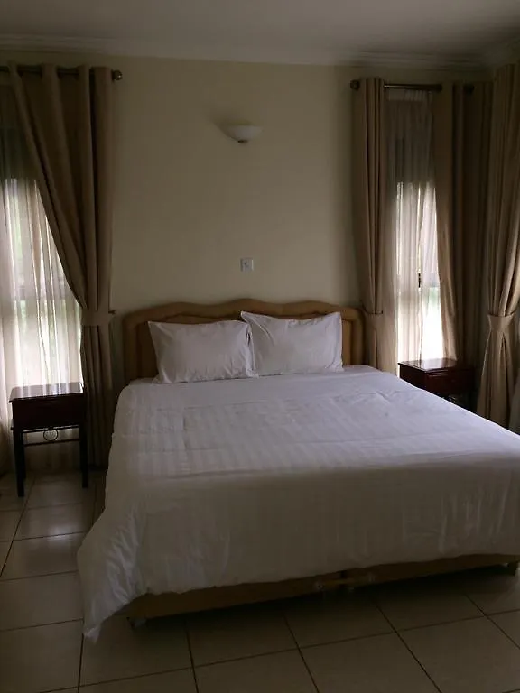 Mayflower Serviced Apartments 坎帕拉 0*,
